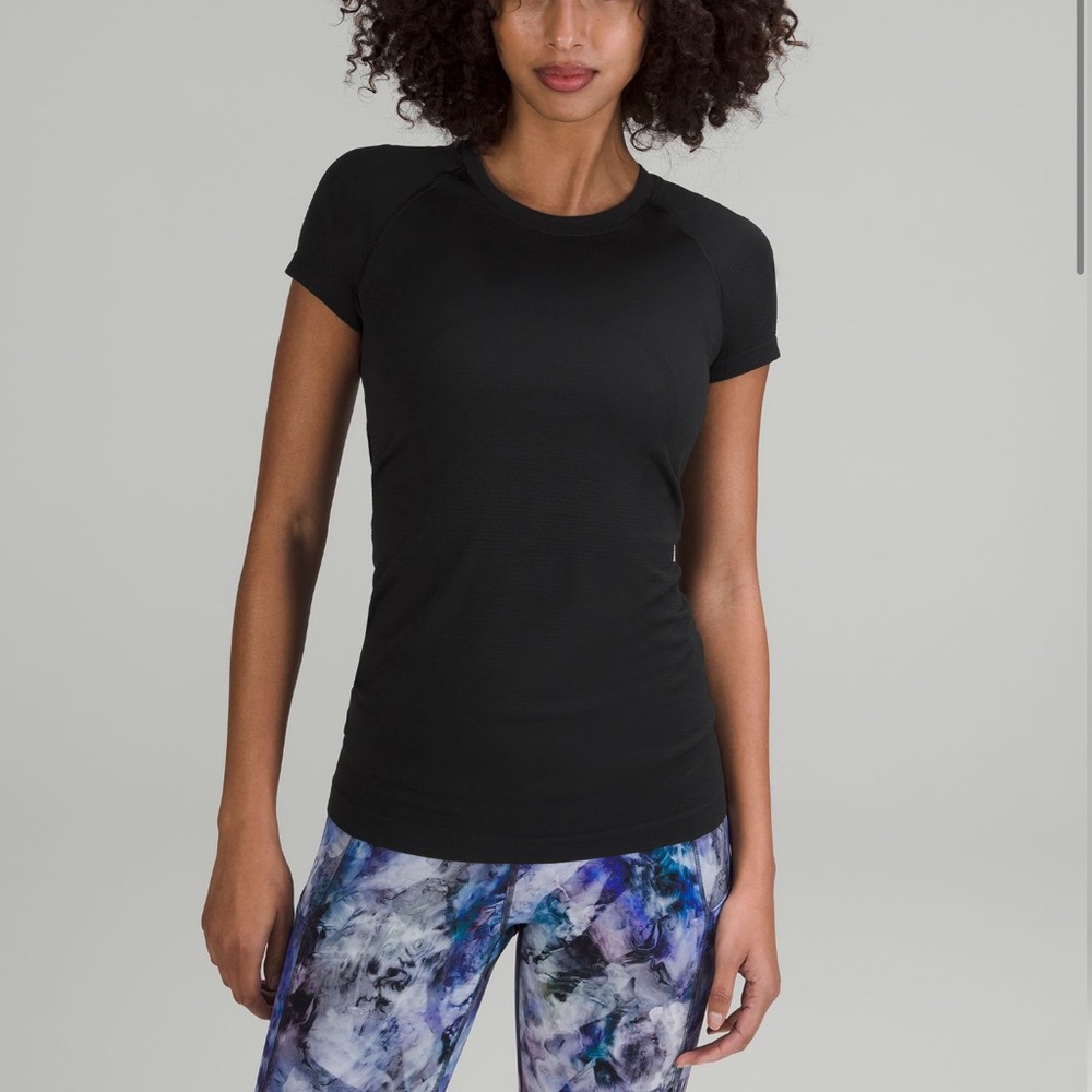 LULULEMON Black short sleeve swiftly tech 2.0